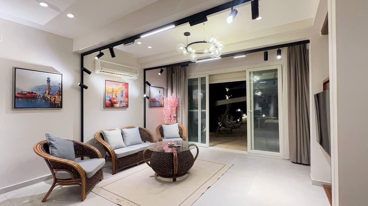 WhatsApp Image 2025-12-15 at 1.38.35 PM (2)